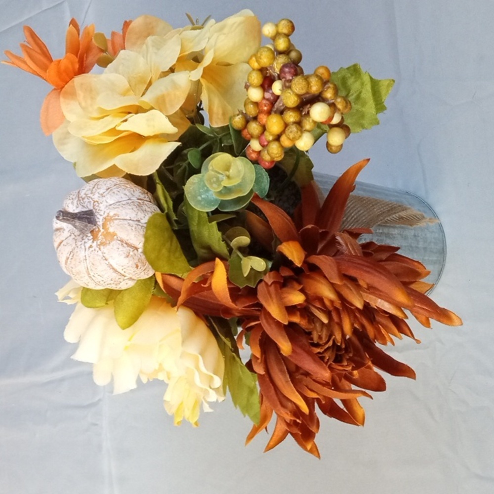 🍂🍒 Pumpkin Fall Floral Arrangement